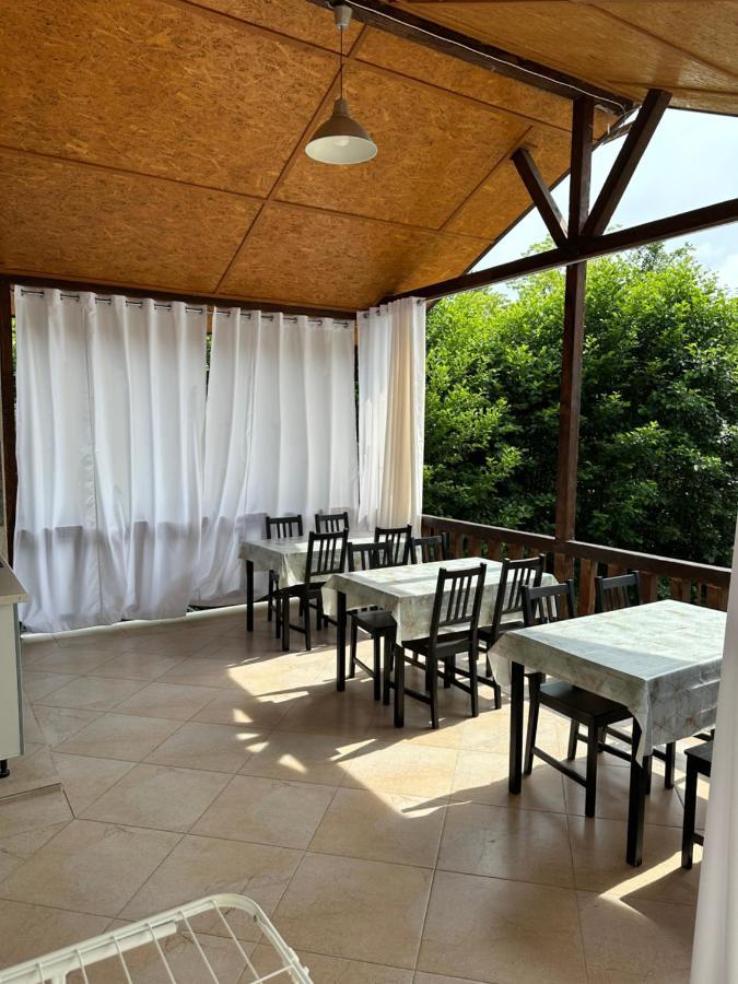 Guest House Гости Pitsunda Exterior foto